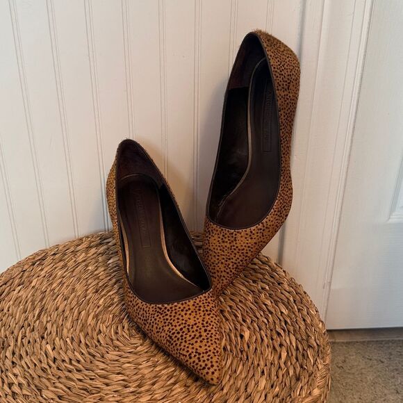 Antonio Melani Elegant Tan Women's Heels - 7.5 - Great Condition - Picture 11 of 13